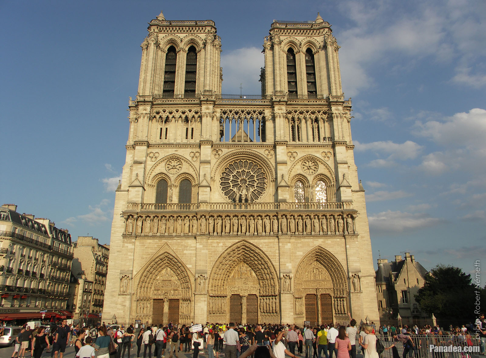 sk-pariz-francuzsko-panadea-gb-sd-2988507-0356